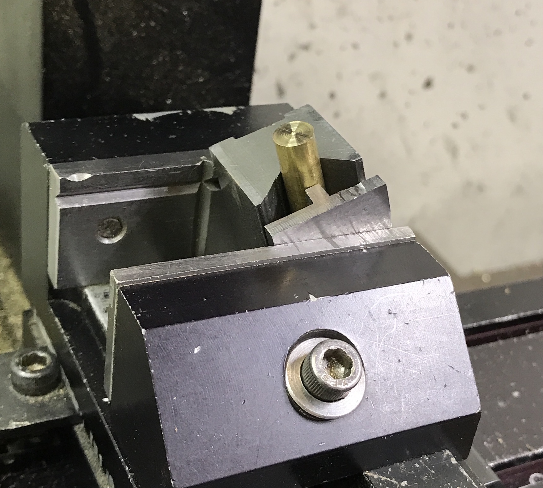 The setup for cutting the angled slot in the connector